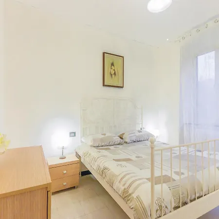 Apartment Bamby House *